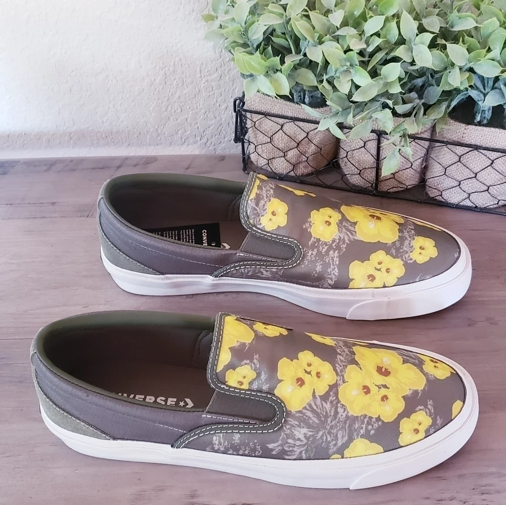 Converse One Star Paradise Slip-On Sneaker